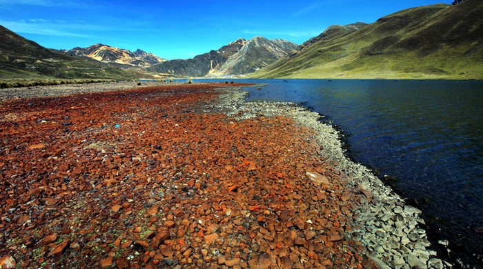Laguna Huascacocha contaminada